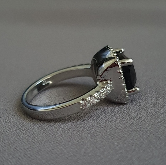 Classic Black Diamond Ring - Picture 3 of 5
